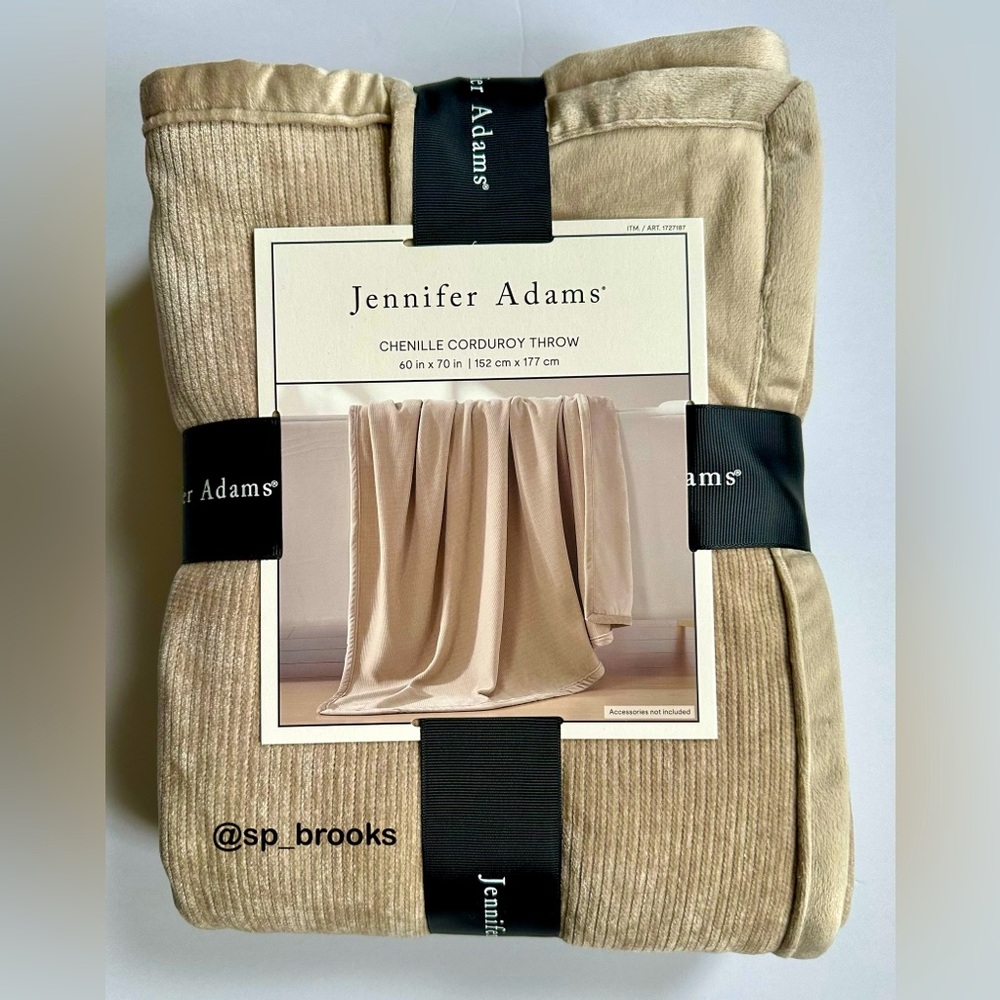 🎁Jennifer Adams Chenille Corduroy Throw Blanket - 60” x 70” - Reversible Taupe